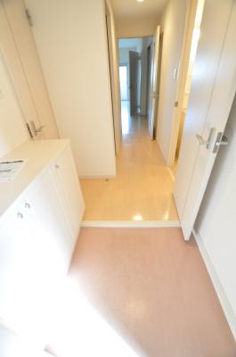 ラフィーネ到津学園通り 玄関