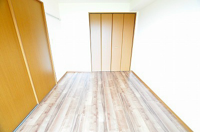 メゾン山内 ベッドルーム