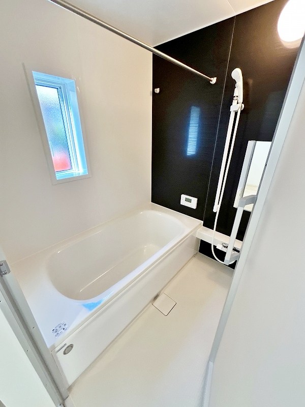 グレイドルガーデン横代北町 風呂画像