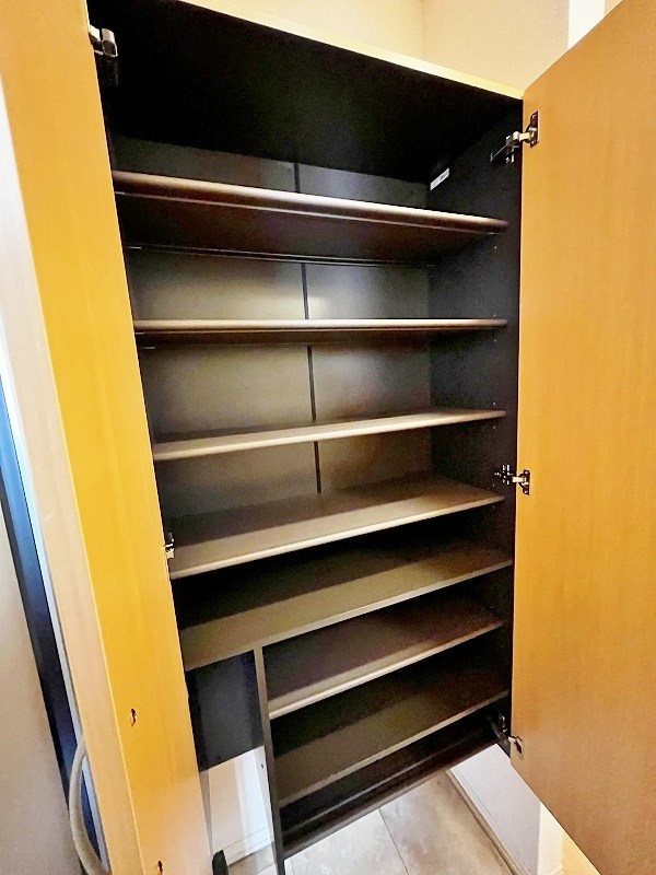 サニー　ウェスト その他6