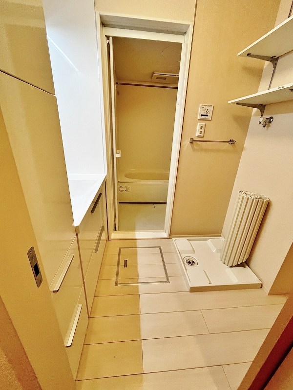 サニー　ウェスト その他18