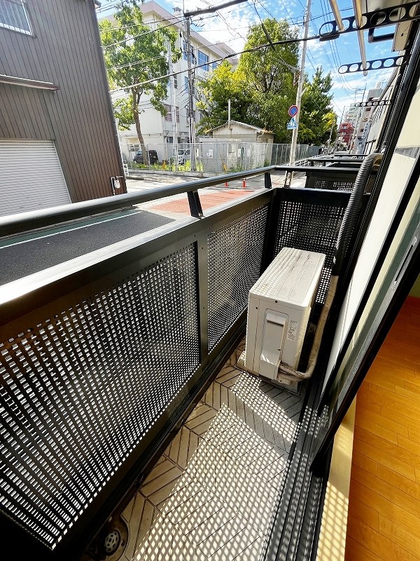 ミラノアパートメントコムラⅡ  ベランダ