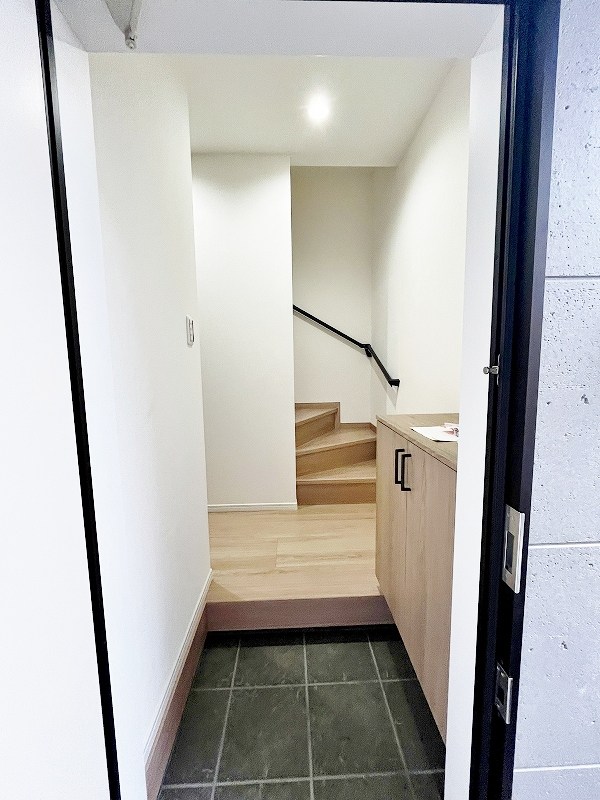 グラン下富野Ⅱ 玄関