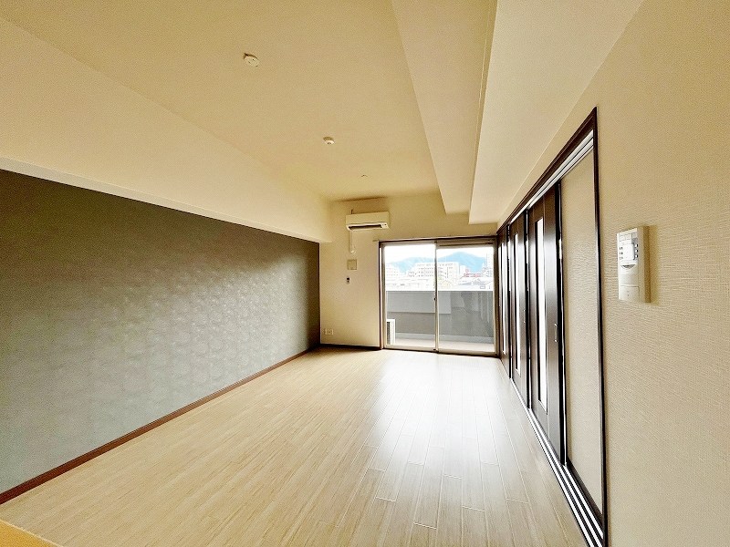 フェルト１０２１   リビング