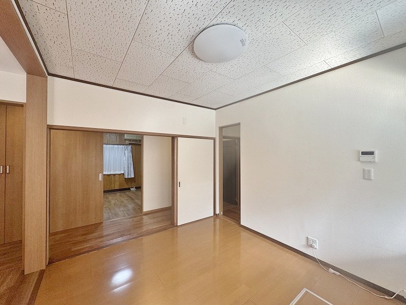 石田南1丁目戸建 リビング