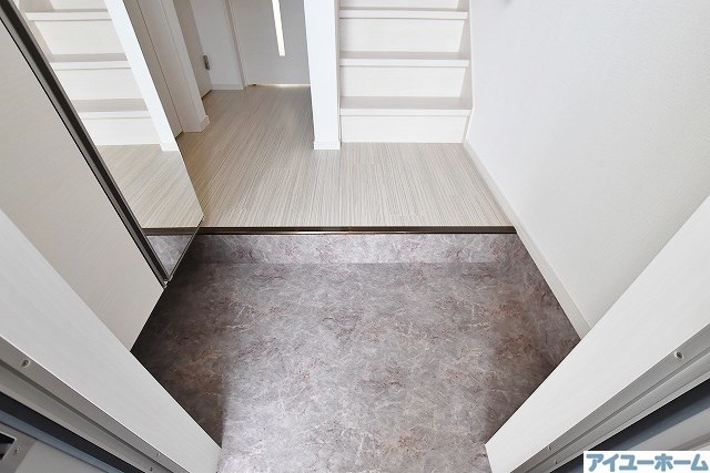 ソレイユ下原町Ⅰ 玄関