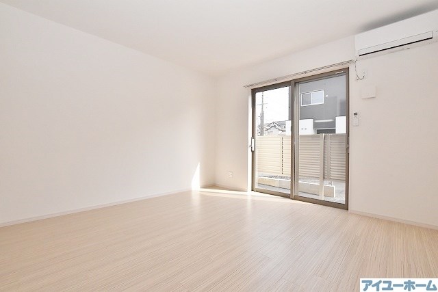 ソレイユ下原町Ⅰ リビング