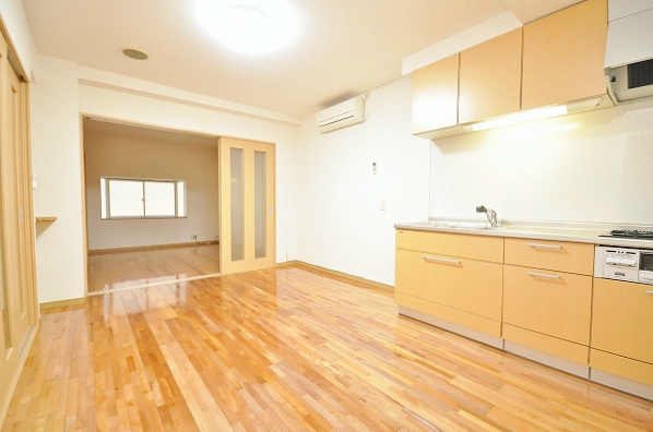 アームビル(ARM BLD) リビング