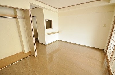 ＫＮ２１白銀 リビング