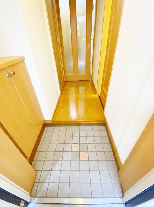 エヴァーグリーンＮ 玄関