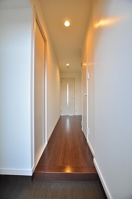 ＭＤＩミルファルコ下曽根駅前 玄関