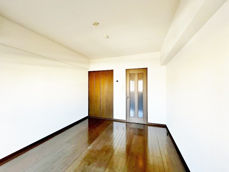 パークシャトー ベッドルーム