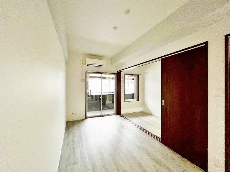 プレジデンス　ざ　三萩野 リビング