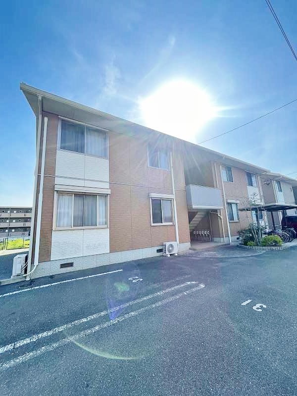 メイタイム　B棟 201号室 外観