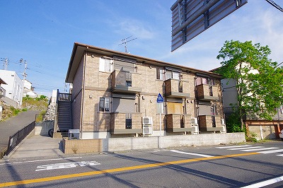 スクールサイド若藤  203号室 外観