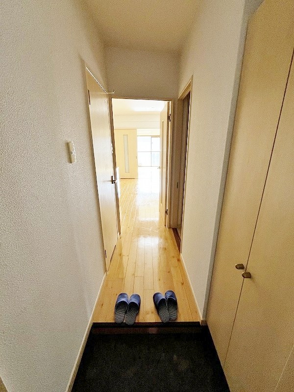 ヒット馬借BLD 玄関