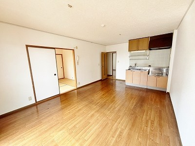 ニューセジュール緑ヶ丘　Ｄ棟  リビング