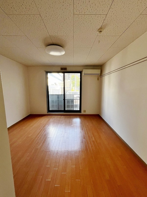 ビーライン中井Ａ棟  リビング