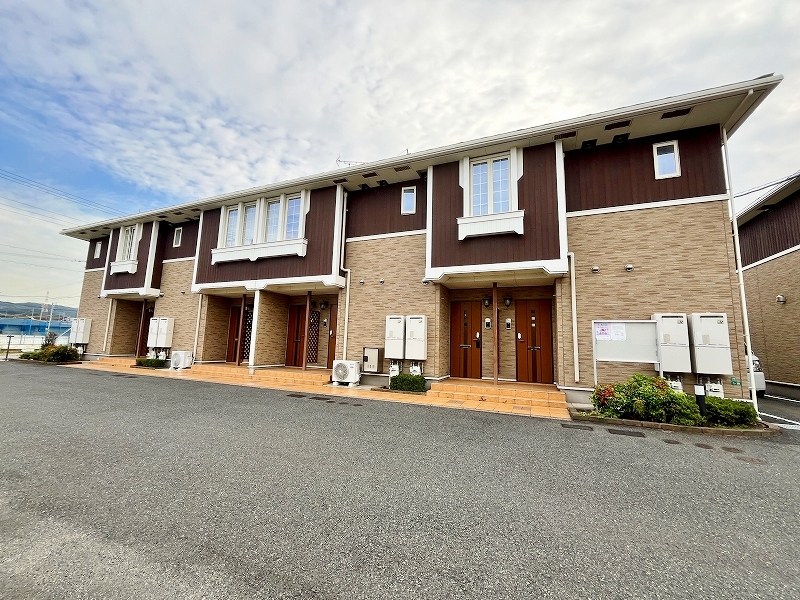 ペシェロッソⅡ 203号室 外観