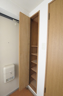 リバーサイド板櫃   玄関