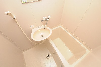 リバーサイド板櫃   風呂画像