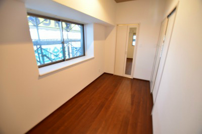 ギャラクシーヴィーラブライト ベッドルーム