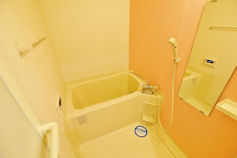 ギャラクシーヴィーラブライト  風呂画像