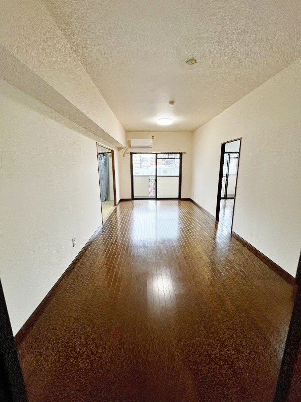 パストラール  リビング