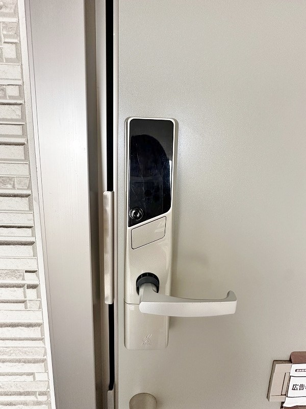 アールエムハイツⅣ 玄関