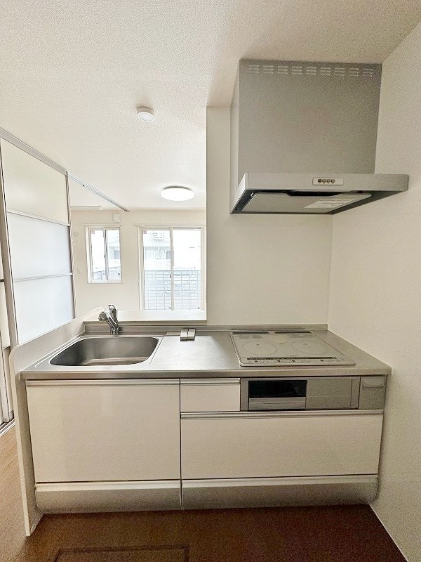 アッサンブレＳ キッチン