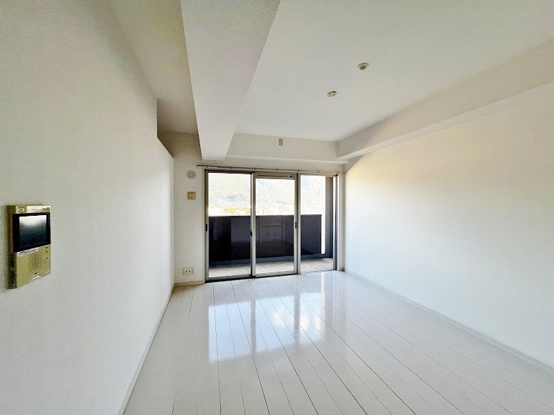 レジェンド砂津 リビング