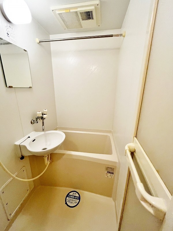 ブリリアント砂津 風呂画像