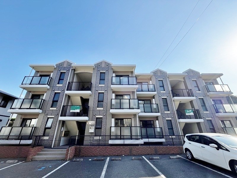 エスべランサ南小倉 103号室 外観