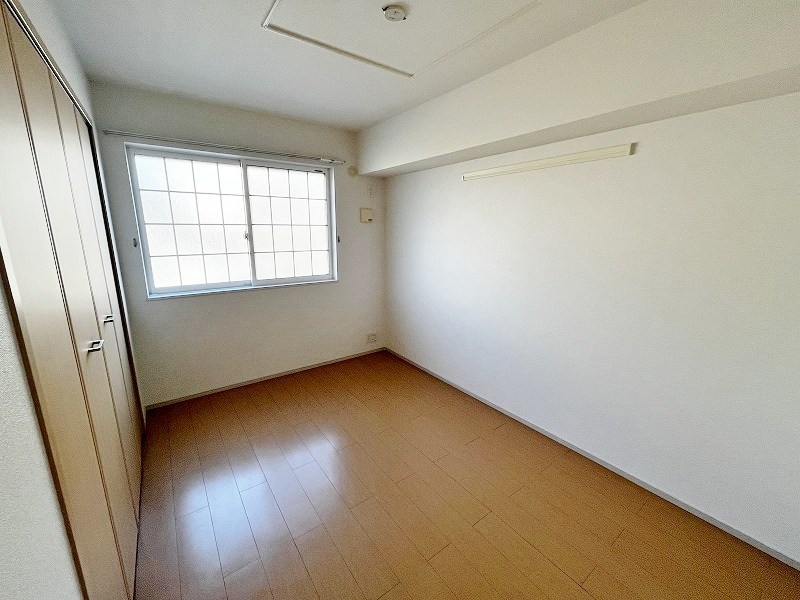 サン　フォレスト ベッドルーム