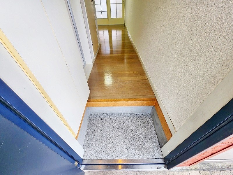 オアシス志井　Ｂ棟 玄関