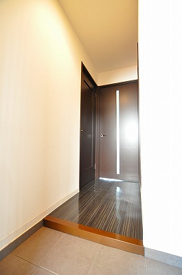 ＡＮＥＳＹＳ（アネシス） 玄関