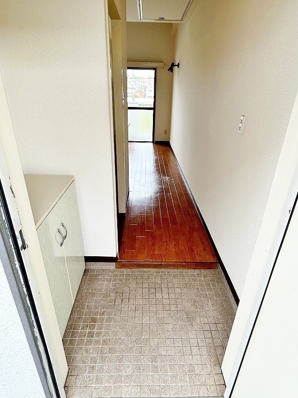 ボナール久 玄関