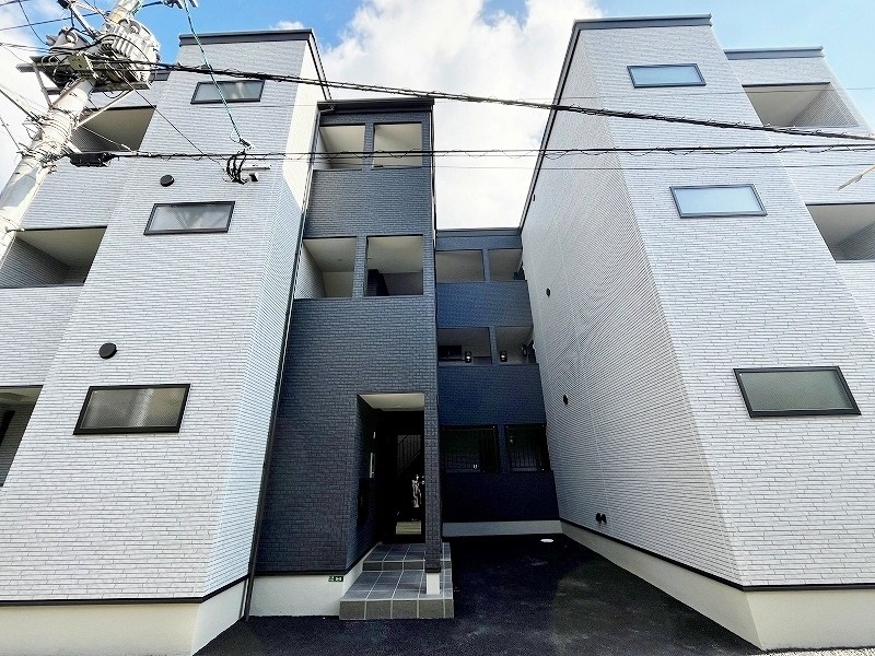 Crecia片野Ⅱ（クレシア片野Ⅱ） 103号室 外観