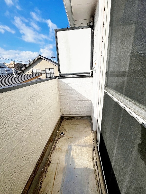 レオパレス21片野新町　A棟 ベランダ