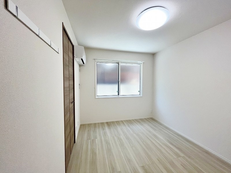 D-ROOM浅生  ベッドルーム