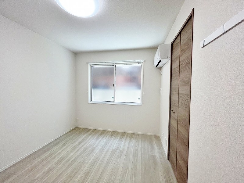 D-ROOM浅生  ベッドルーム