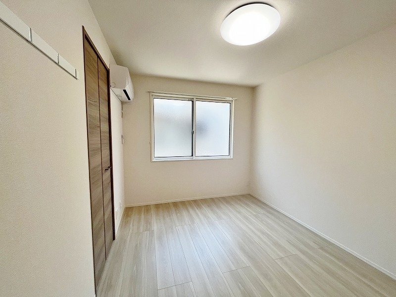 D-ROOM浅生  ベッドルーム