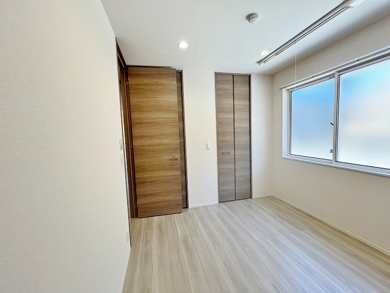 D-ROOM浅生  ベッドルーム