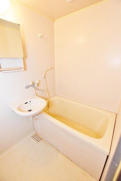 朝日プラザ小倉足立 風呂画像