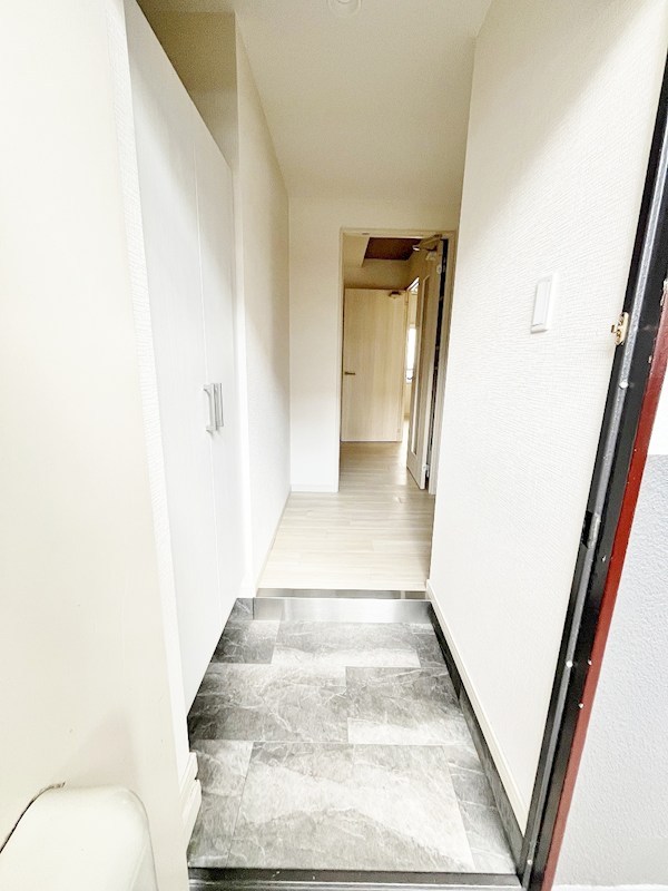 フェルト2420 玄関