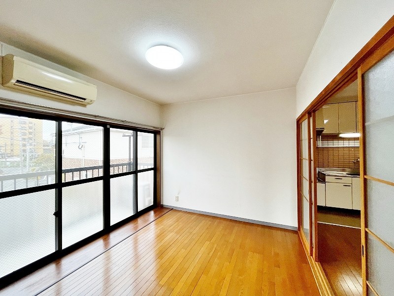 コンフォート湯川 ベッドルーム