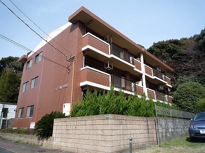 パークハイツ妙見 201号室 外観