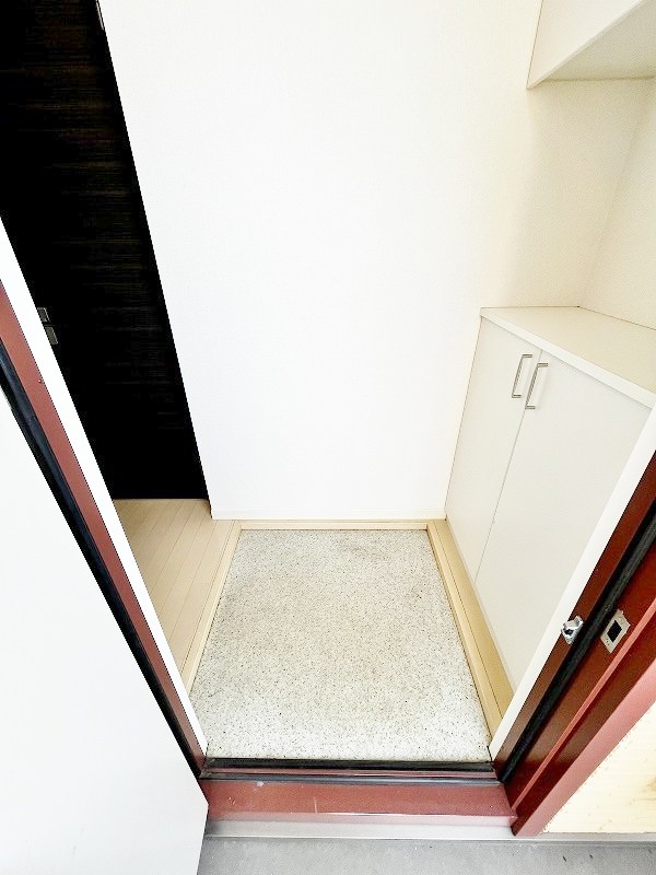 クラヴィエ中二十　Ｂ棟 玄関