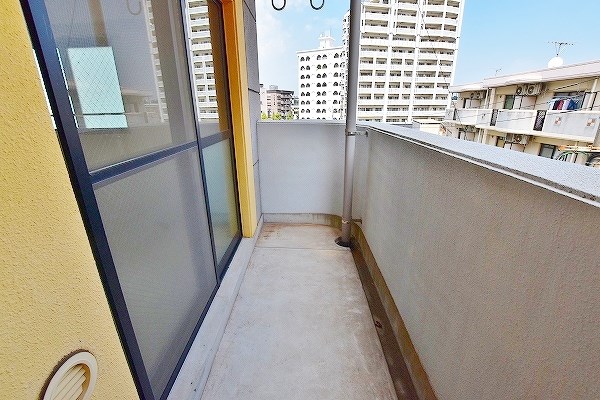 エルマーノ下到津 ベランダ