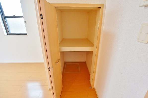 ラインハイム足立山Ｃ その他4